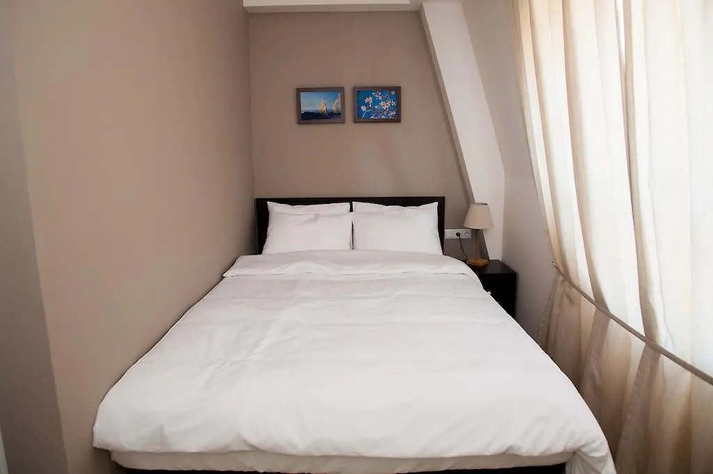 Hotel Piazza Four Colours Batumi
