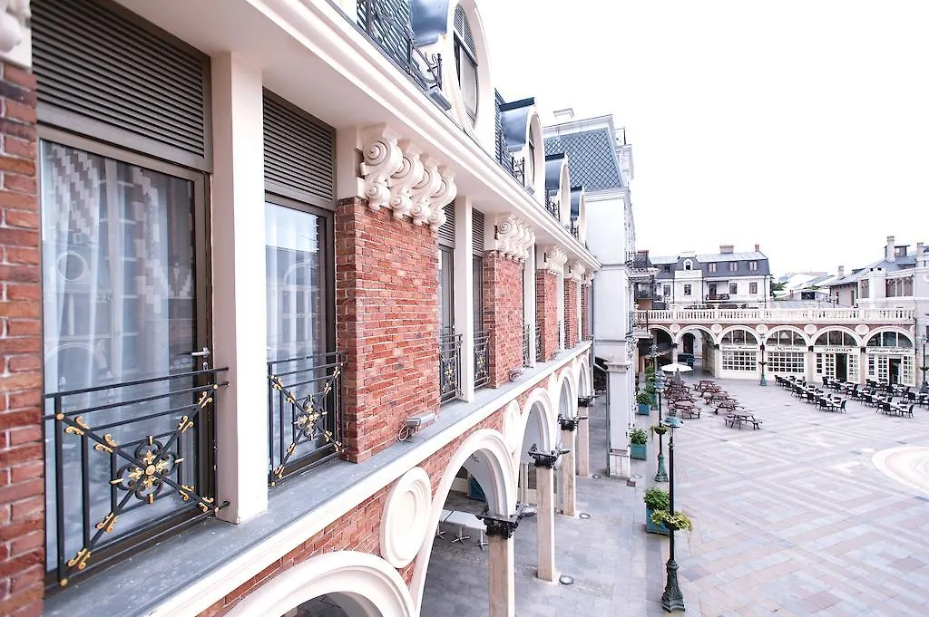 Hotel Piazza Four Colours Batumi